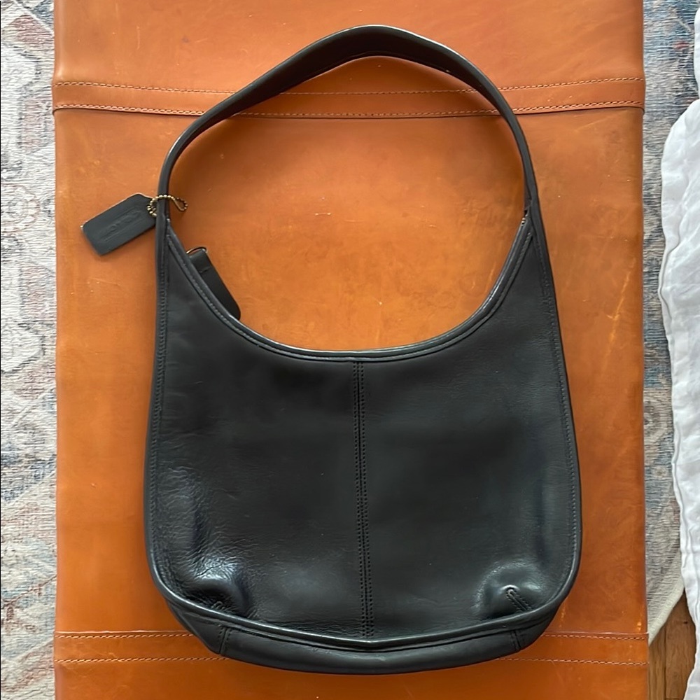 Vintage Coach Black Leather Ergo Bag 9025